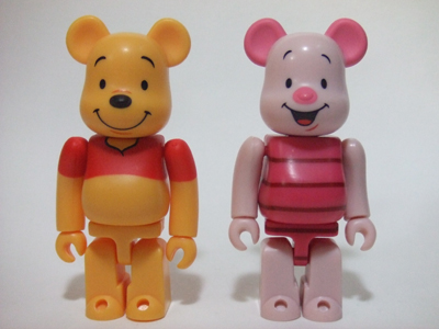 Winnie the Pooh & Piglet 2pc ベアブリック（BE@RBRICK）